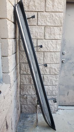 Cadillac Escalade Running Board Passenger Side Only 2007 2008 2009 2010 2011 2012 2013 2014