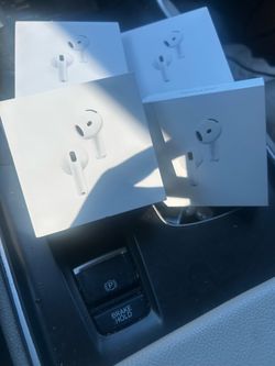 Apple AirPod 4 with Active Noise Cancellation