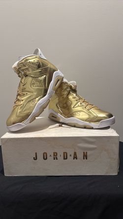 10M Air Jordan 6 Retro Pinnacle Metallic Gold
