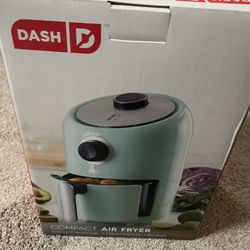 (New) Dash Compact Air Dryer 