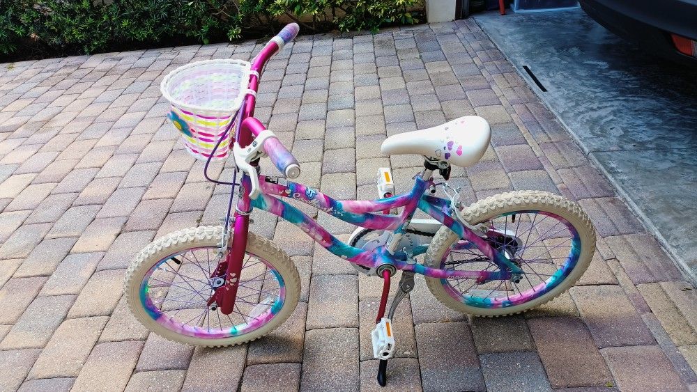 Kids Bicycle 16" w/ Helmet