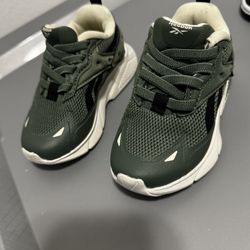 Infant Reeboks 5C