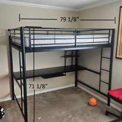 Loft Bed And Mattress Size: Full