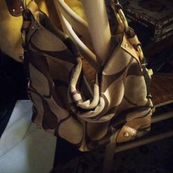Coach Logo Shoulder Purse