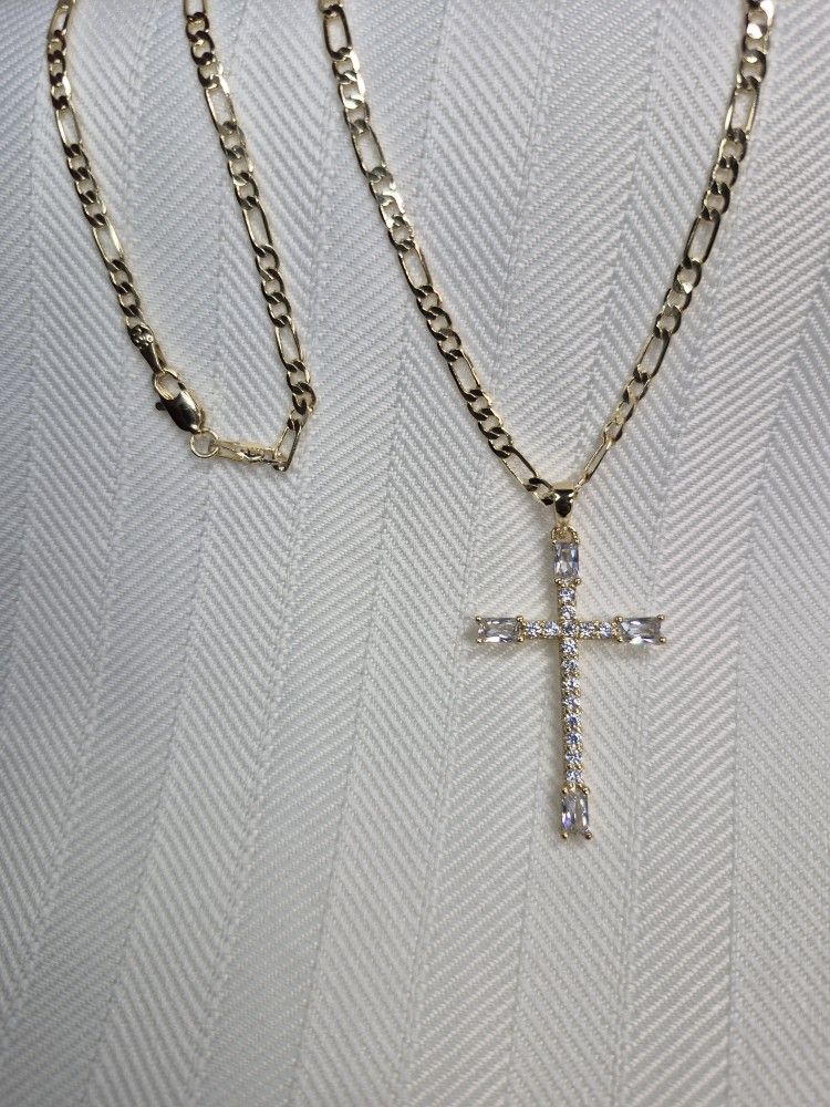 Cross Charm and Chain 25$ 14K Gold Laminated Hypoallergenic Waterproof Non Tarnish Exelent Quality
