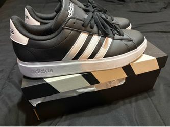 Adidas grand court 2.0