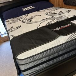 Very Nice Slay Black Bed!