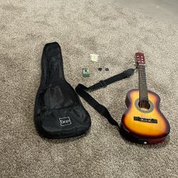 Children’s Small Guitar With Turner 