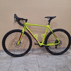 NINER RDO FULL CARBON 56 CM CRAVEL BIKE ( SETUP TUBELESS) CHECK MY OTHER BIKES 