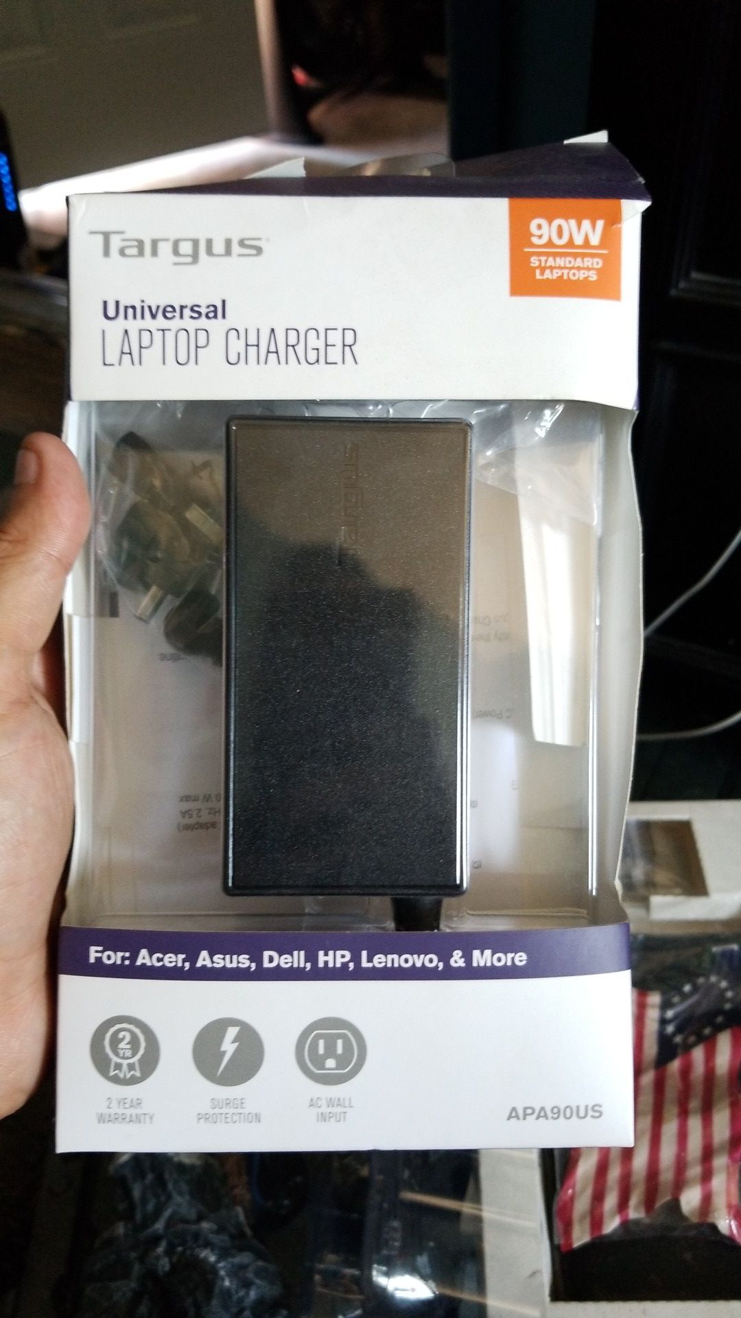 Universals laptop charger