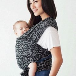 Moby Classic Baby Wrap Carrier in the "Strolling in Salvador" design, a collaboration with Petunia Pickle Bottom