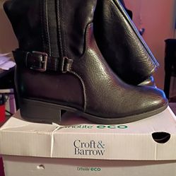A pair of Croft & Barrow tall Womens boots with an Ortholite Eco insole. Size 8. Black Brand New. Retail $80. Only $60. Just Reduced Now ONLY $50.