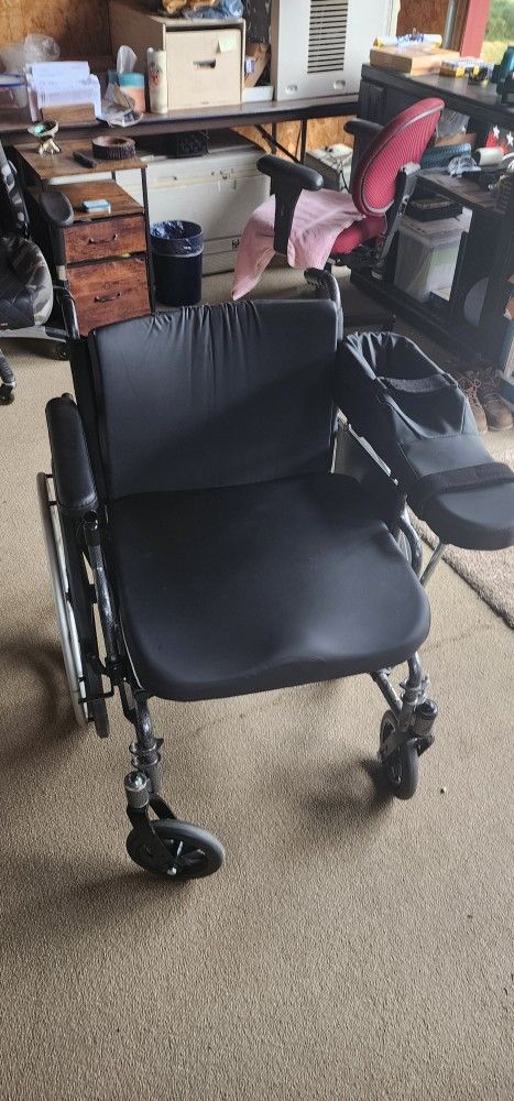 Wheelchair And Qubii