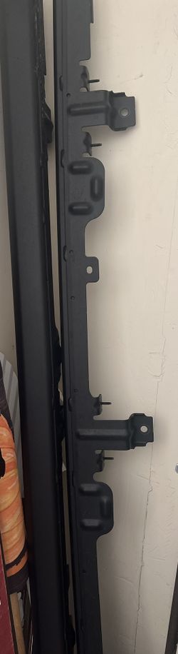 Guard side Sill Rail