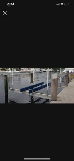 24 K Golden Boat Lift 