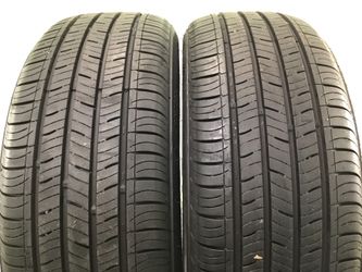 215/55/17 SET OF 2 USED TIRES KUMHO SOLUS TA31 P215/55R17 94V 2155517