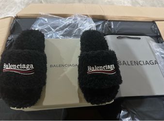 Balenciaga Furry Slide Slippers Black