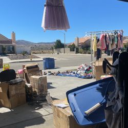 Garage Until 2 Palmdale 