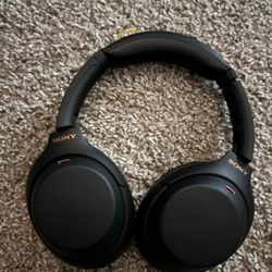Sony WH-1000XM4