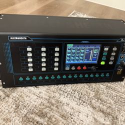 Allen & Heath QU-PAC 