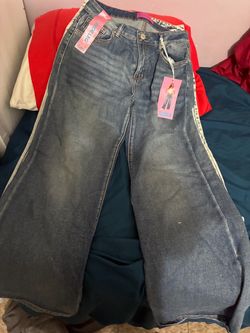 Telepatia Wide Leg Jeans – New with Tags