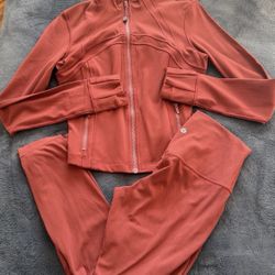 Lululemon Crop Align Jacket & Leggings Rockwood Size 6