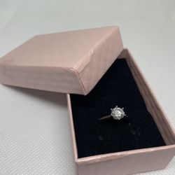 Moissanite Diamond Ring