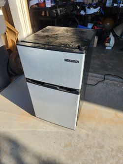 Mini fridge light used