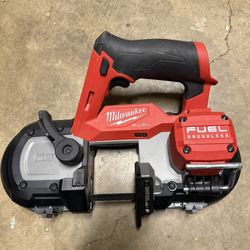 2529-20  Milwaukee M12 FUEL™ Compact Band Saw  (Tool Only)