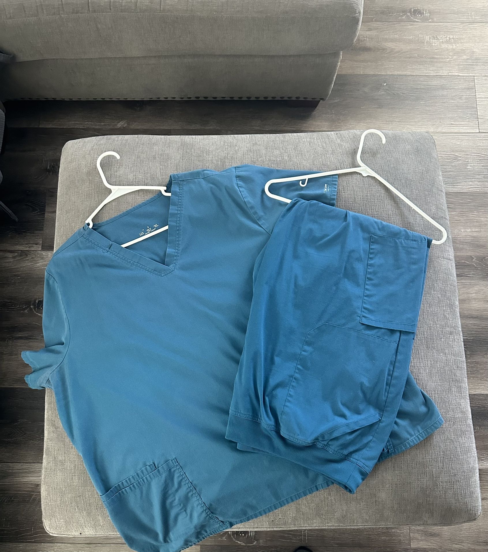 Cherokee Scrub Set