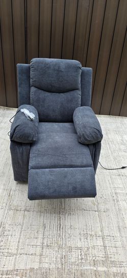 BRAND NEW
Dark Gray Power Recliner Massage Chair
