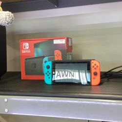 Nintendo Switch 