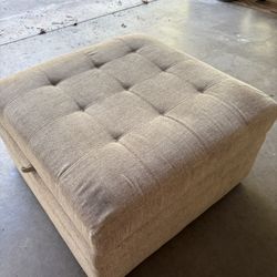 Ottoman W/Storage Great Condition  