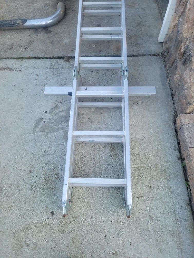 Foldable Ladder
