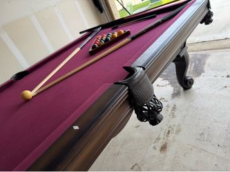 Pool table