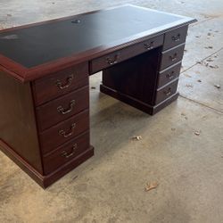 Office Desk