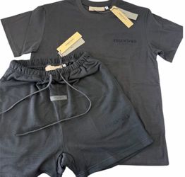 Essentials sets