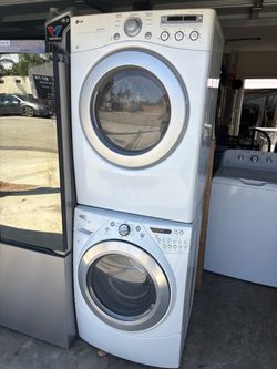 Whirlpool and LG Stackable washer and gas dryer  Excellent working condition  Heavy duty  W27 D31.5 H77 Washer 4.4 cu ft Dryer 7.3 cu ft 3 months warr