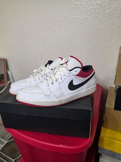 Jordan 1 low white university red black