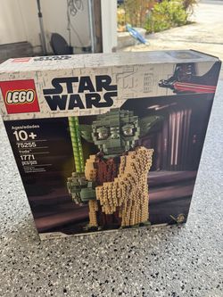Unopened Lego Yoda