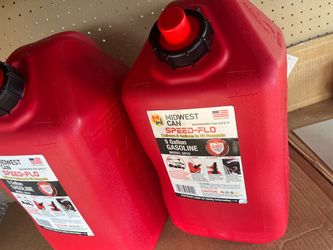 Midwest Can Speed-Flo 5 Gallon Gas Cans (2)