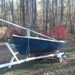 O'Day Widgeon 12' Sailboat with Trailer 
