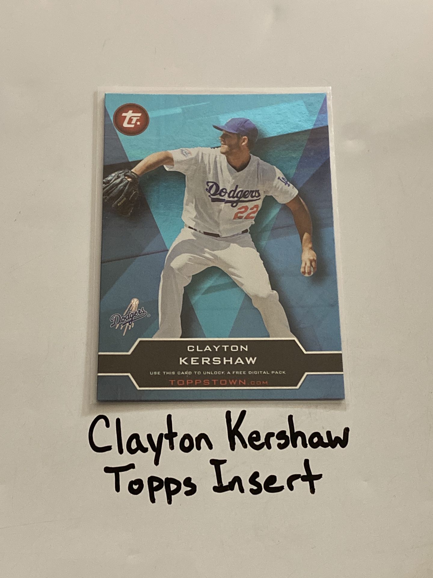 Clayton Kershaw Los Angeles Dodgers All-Star Pitcher Topps Short Print Insert Card. 