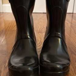WOMENS Lightly Used Rainboots Black