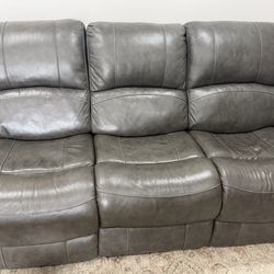 Sofa - Power reclining seat & head rest