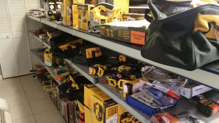 Tools! Dewalt, ryobi, stanley, milwaukee, ridgid, power tools, hand tools, and everything in between STARTING AS LOW AS $5