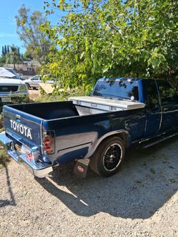 Toyota 1990 millas 170, 000