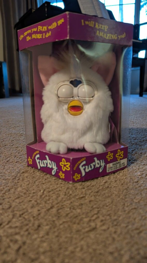 Vintage 1998 White Furby – Model 70-800 – Tiger/Hasbro – New in Box (NIB)