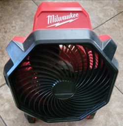 Milwaukee fan
