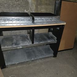 Free 2 Drawer Workbench With Pegboard